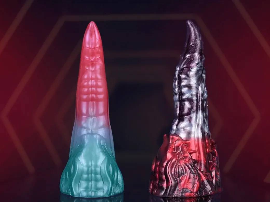 small realistic dildo guide