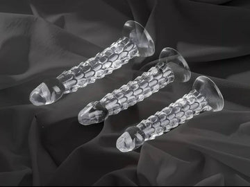 Long distance sex with remote controlled dildos