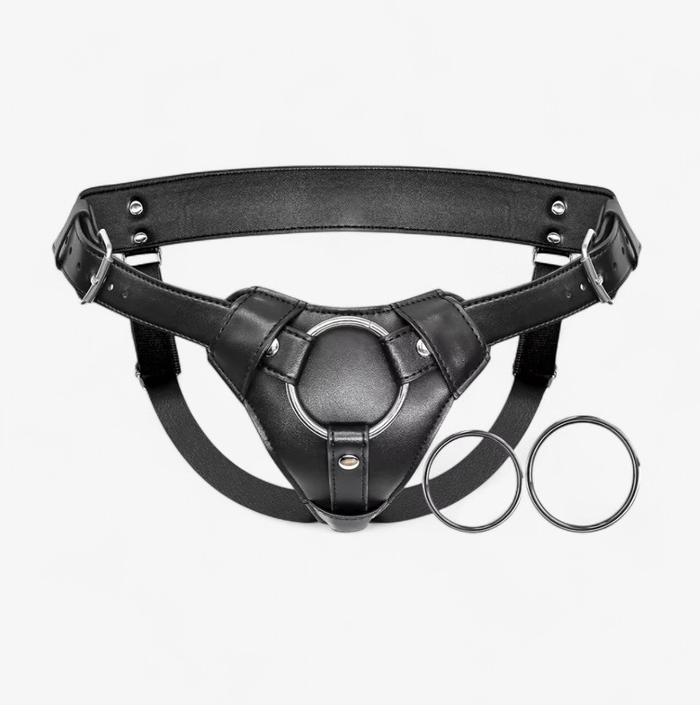 LEATHER STRAP-ON HARNESS - Adjustable leather strap on harness