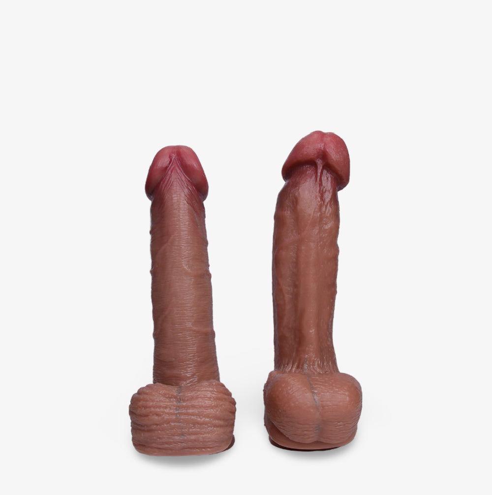 TOM - Realistic dildo with balanced thickness and firmness